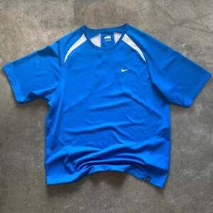 Nike Dri-FIT Short Sleeve Athletic T-Shirt
